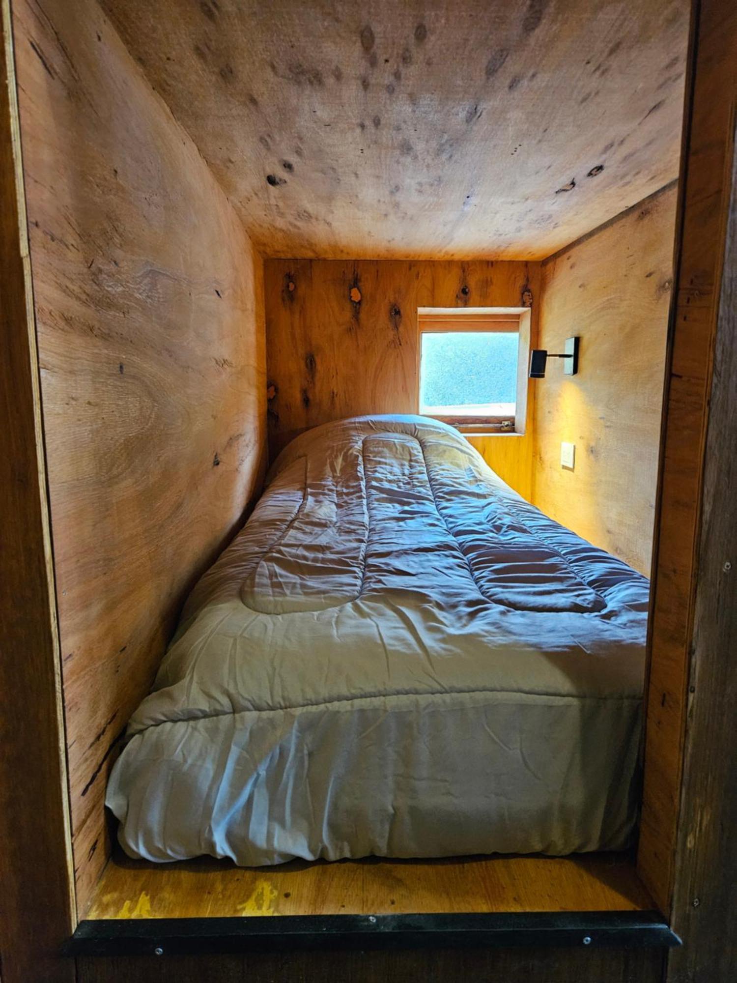 Hostel Capsula Refugio Oeste Сан-Карлос-де-Барілоче Екстер'єр фото